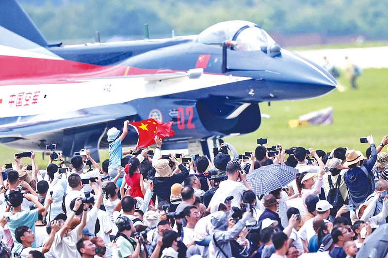 女人的逼很骚长春航空展迎来首个公众日